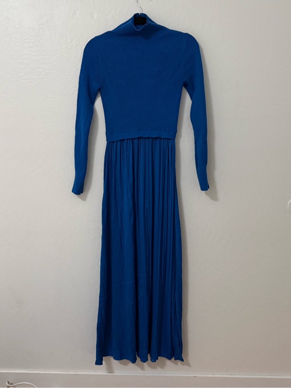 Anthropologie Thea Long-Sleeve Twofer Dress in blue XS